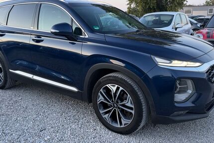 Hyundai SANTA FE 189.000 km 16.999 &euro; München 81829