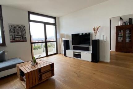 Wohnung am Harras in Sendling (knapp 100qm, hell, mit Balkonen) 3.5 zimmer