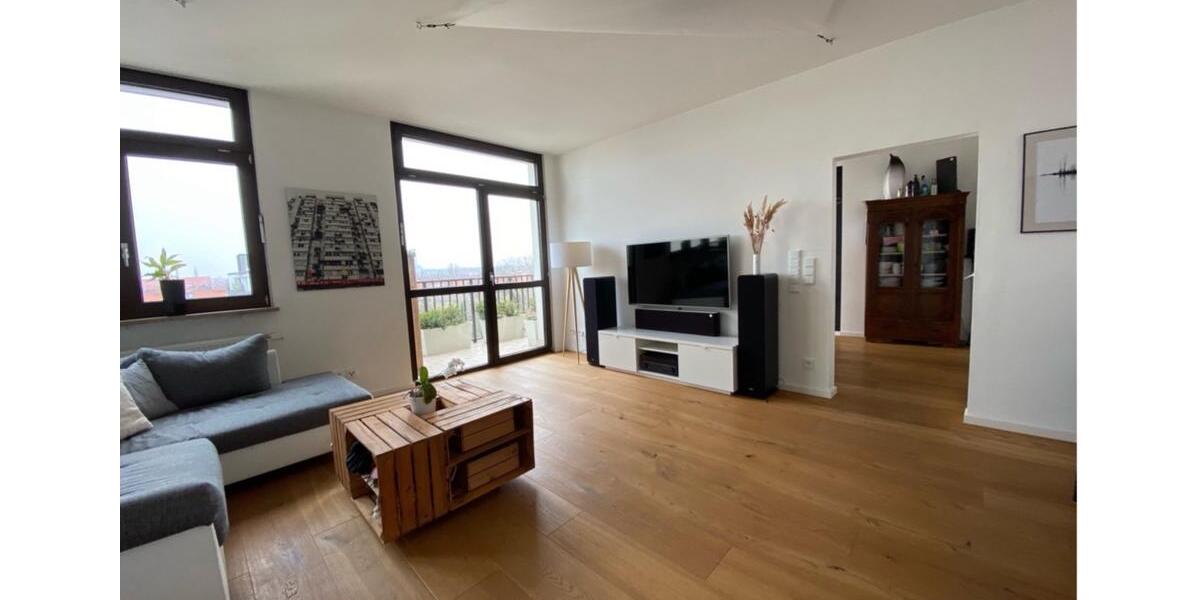 Wohnung am Harras in Sendling (knapp 100qm, hell, mit Balkonen) 3.5 zimmer