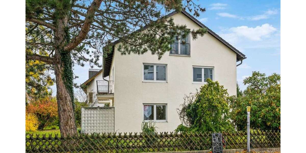 Haus zum Kaufen in Unterschleißheim 1.399.000 € 244 m² 10 zimmer