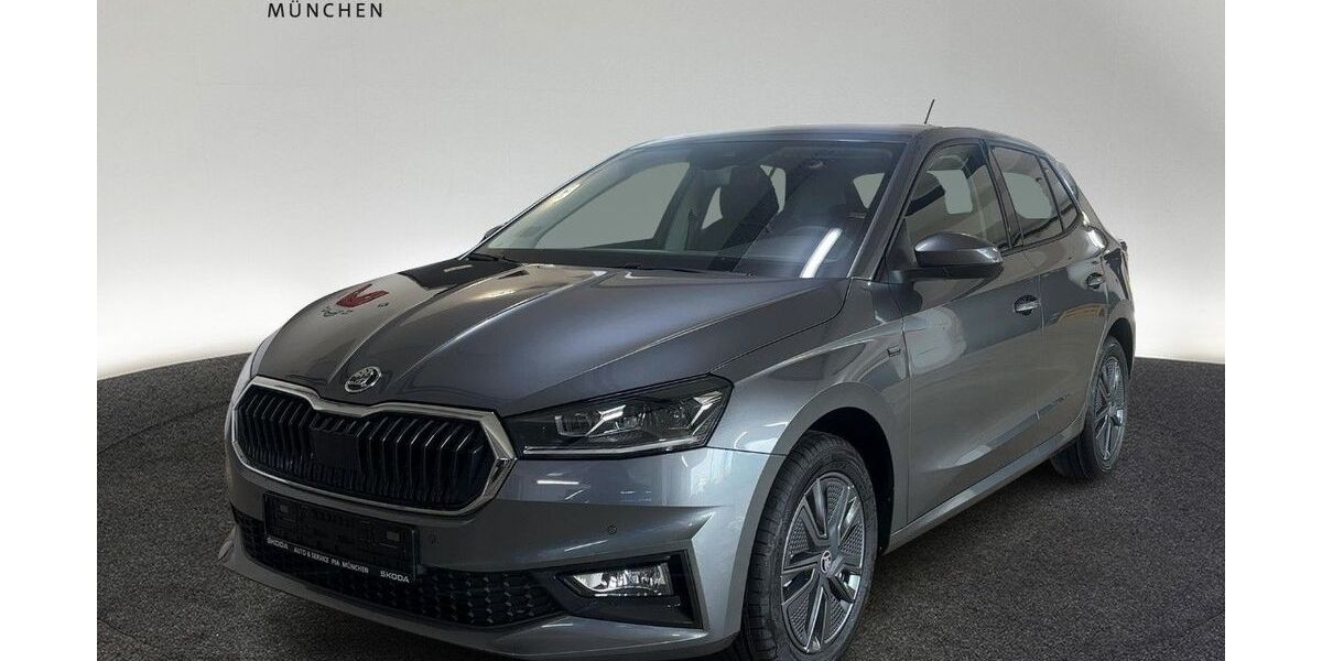 Skoda Fabia 6.700 km 23.960 &euro; München 80935