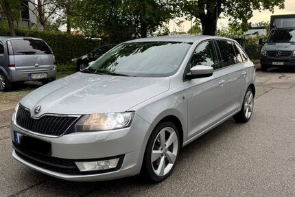 Skoda Rapid 155.000 km 6.999 &euro; Unterschleissheim 85716