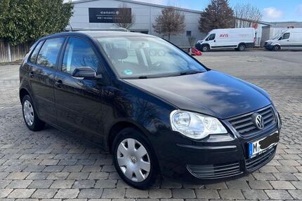 VW Polo 108.000 km 2.400 &euro; München 80933