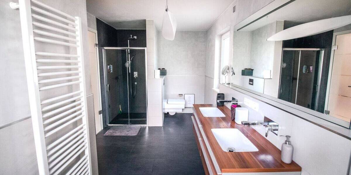 Mehrfamilienhaus, Wohnhaus München Moosach - 5 Zimmer, 131 m&sup2;, 1.398.000&euro; | Angebot:25728504