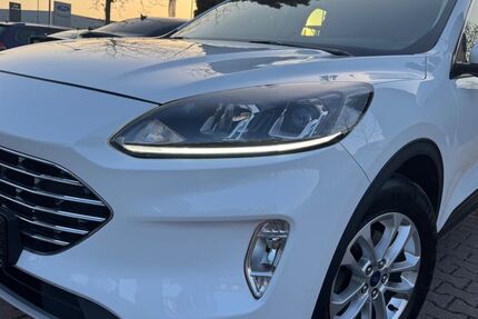 Ford Kuga 127.000 km 15.700 &euro; Dachau 85221
