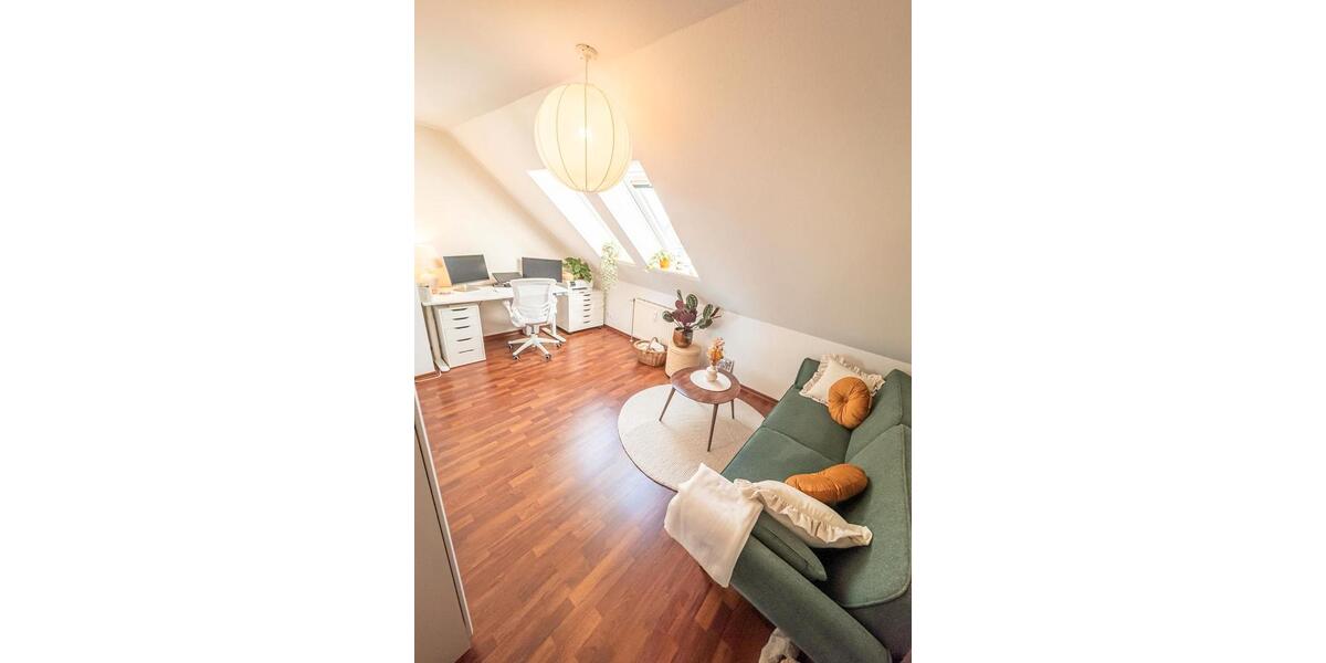 Dachgeschoßwohnung München Sendling-Westpark - 3 Zimmer, 95 m&sup2;, 2.400&euro; | Angebot:26425695
