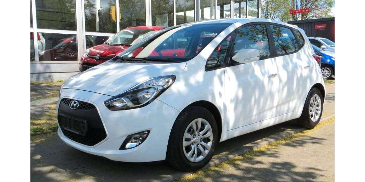 Hyundai iX20 38.850 km 11.999 &euro; München 81825