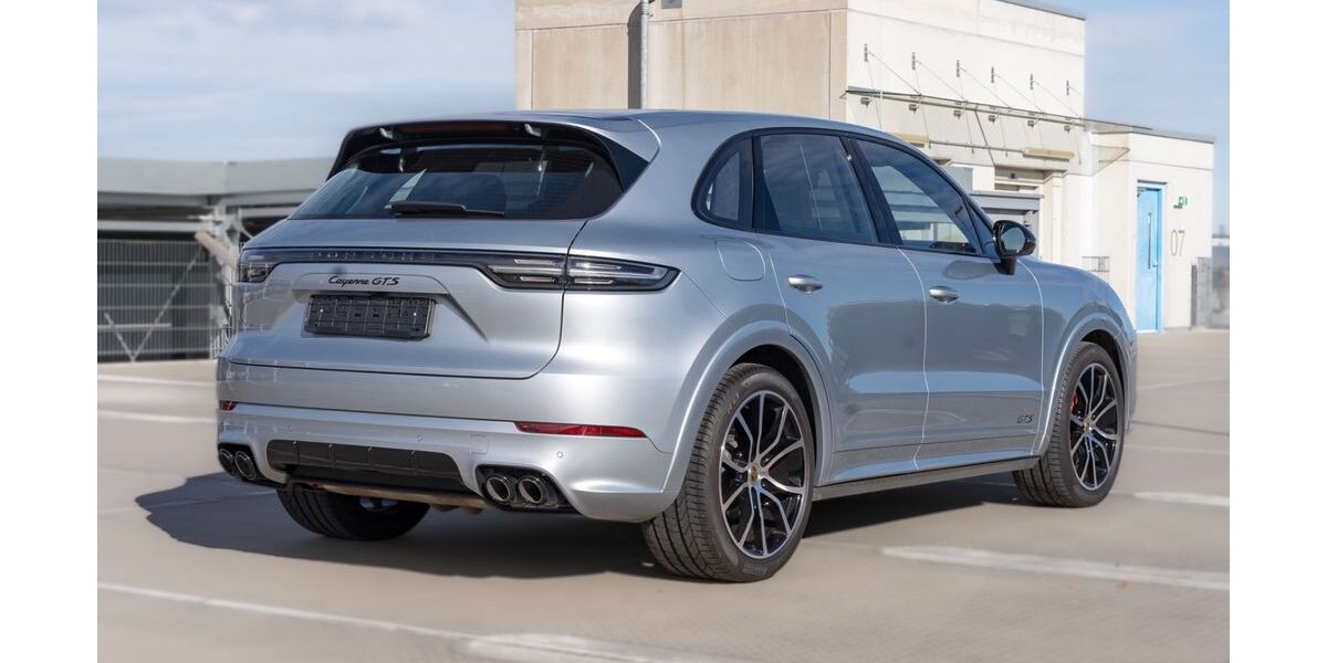 Porsche Cayenne 48.000 km 72.900 &euro; münchen 80639