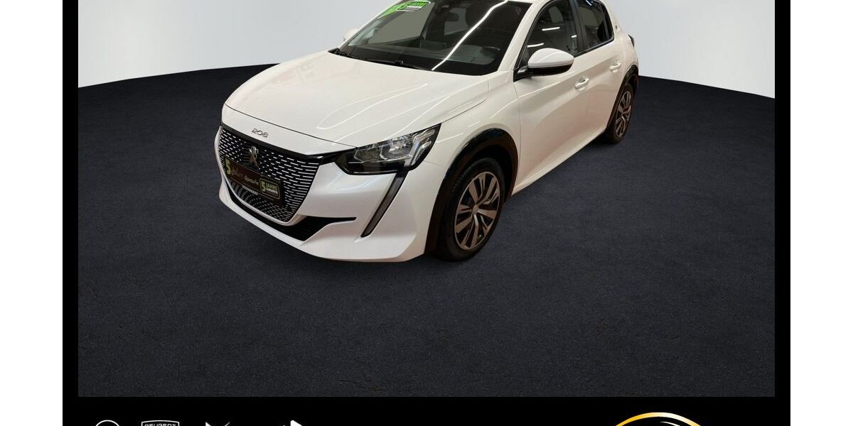 Peugeot 208 30.000 km 14.690 &euro; München 81673