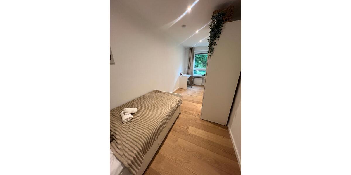 Etagenwohnung München Neuhausen-Nymphenburg - 4 Zimmer, 70 m&sup2;, 770&euro; | Angebot:27596284