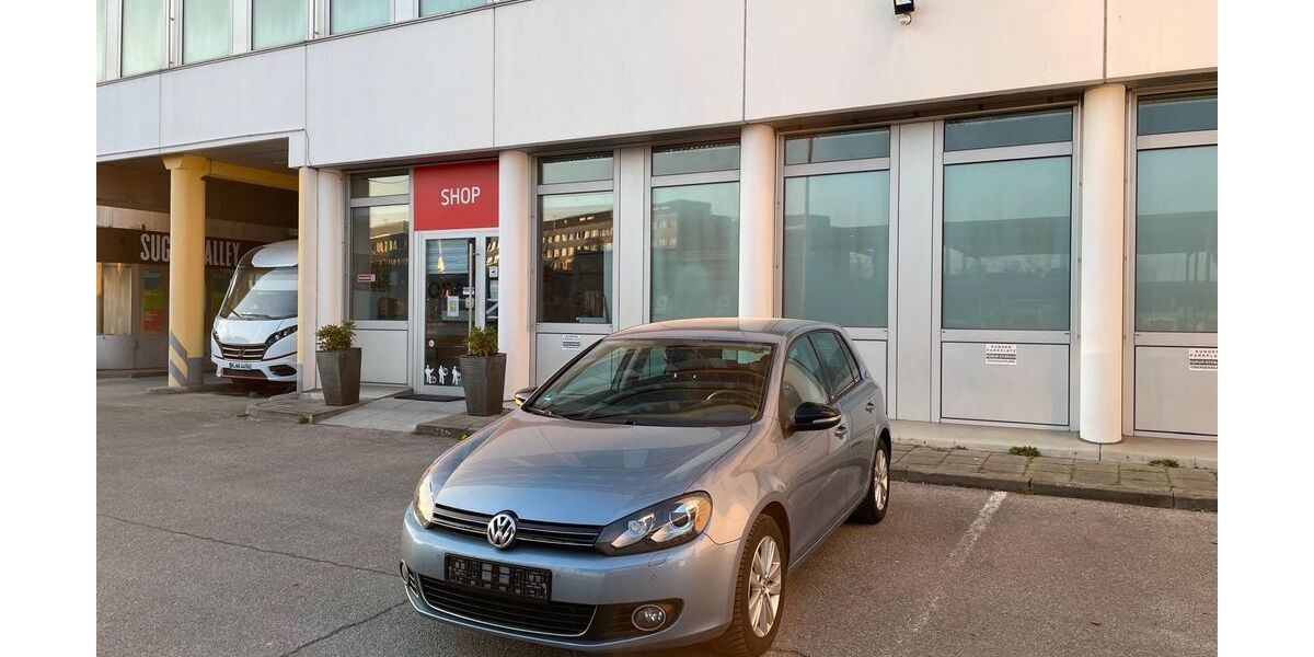 VW Golf 78.000 km 10.990 &euro; München 81379