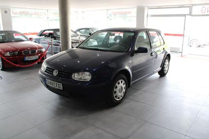 VW Golf 200.000 km 990 &euro; Puchheim-Bhf bei München 82178