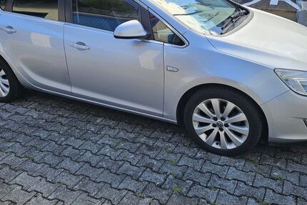 Opel Astra 114.600 km 5.900 &euro; Olching 82140