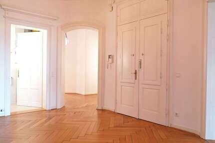 Wohnung München Ludwigsvorstadt - 5 Zimmer, 225 m&sup2;, 5.490&euro; | Angebot:26868558