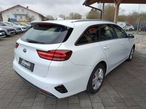 Kia CEED_SW 1.4T DCT7 VIS KOMF NAV Vision 90.200 km 14.490 &euro; Höhenkirchen-Siegertsbrun 85635