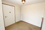 * im Dornröschenschlaf * 2-Zimmer-Wohnung * 2 sonnige Balkone * 1 Stellplatz * renovierungsbedürftig - Etagenwohnung Germering | Angebot:26287723