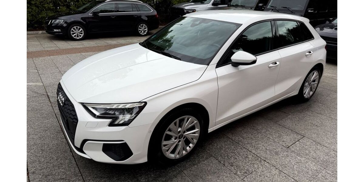 Audi A3 171.000 km 17.980 &euro; München 81827
