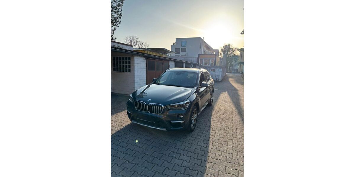 BMW X1 123.000 km 14.500 &euro; München 80992