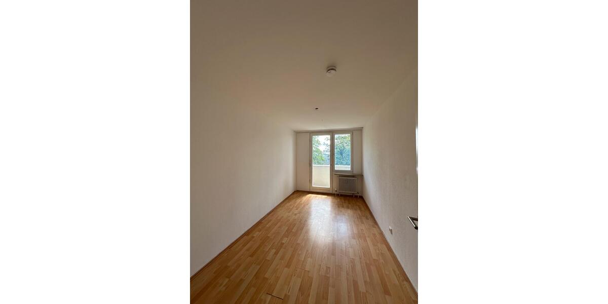 Etagenwohnung Haar - 3.5 Zimmer, 100 m&sup2;, 1.565&euro; | Angebot:25082617