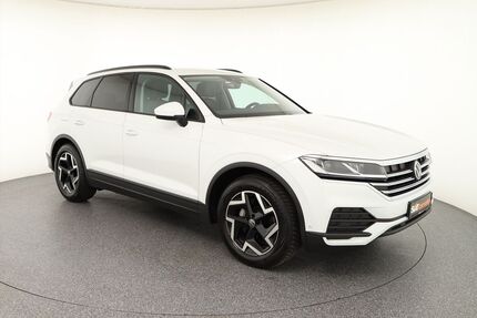 VW Touareg 34.273 km 50.777 &euro; Garching 85748