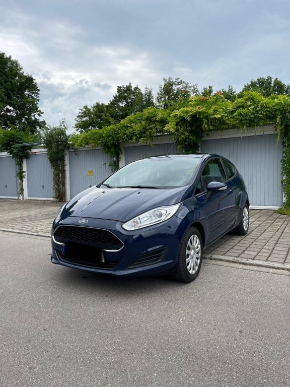 Ford Fiesta 212.000 km 3.400 € Höhenkirchen-Siegertsbrunn 85635
