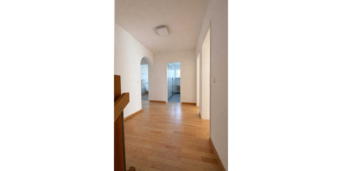 Doppelhaushälfte Grünwald - 6 Zimmer, 200 m&sup2;, 1.990.000&euro; | Angebot:25743006