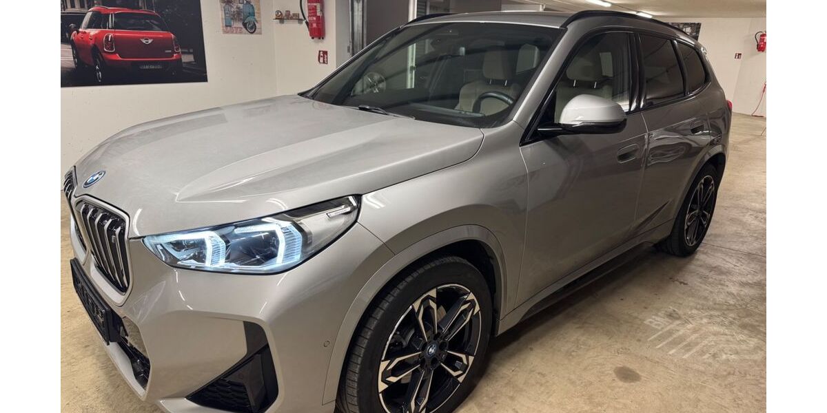 BMW iX1 18.900 km 39.600 &euro; Neubiberg 85579