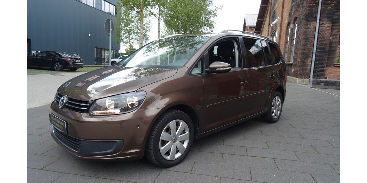 VW Touran 87.000 km 11.500 &euro; München 81249