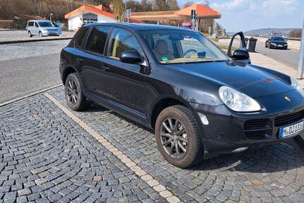 Porsche Cayenne 186.000 km 7.490 &euro; München 81249