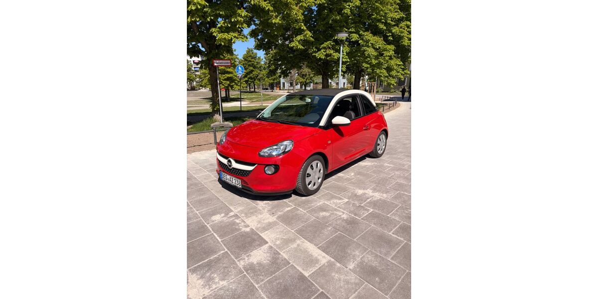 Opel Adam 88.000 km 7.800 &euro; München 80637