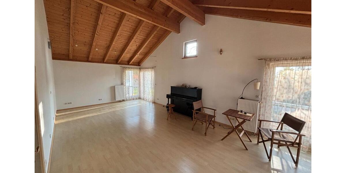 Einfamilienhaus Ebersberg - 5 Zimmer, 140 m&sup2;, 2.600&euro; | Angebot:26072123