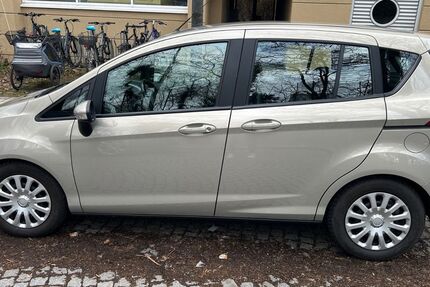 Ford B-Max 96.000 km 6.500 &euro; München 81379