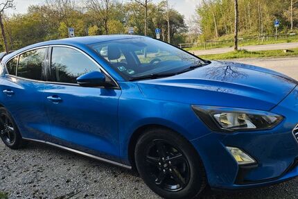 Ford Focus 171.800 km 9.489 &euro; Fürstenfeldbruck 82256