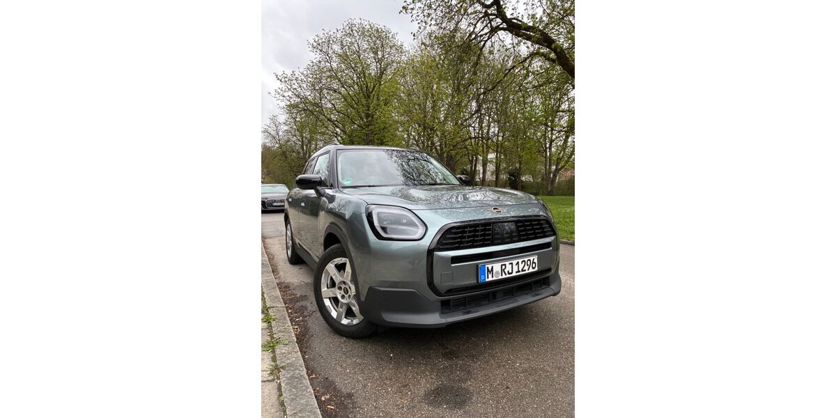 Mini Countryman C (Cooper) 17.150 km 29.900 &euro; München 81927