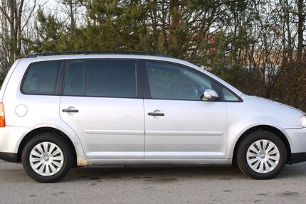 VW Touran 192.000 km 1.980 &euro; München 81243