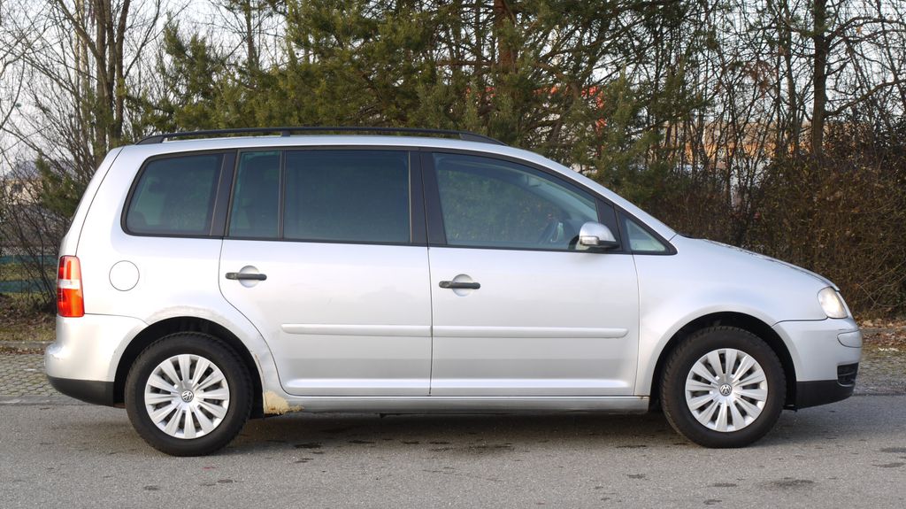 VW Touran 192.000 km 1.980 &euro; München 81243