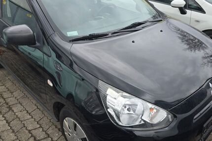 Mitsubishi Space Star 92.000 km 2.999 &euro; Garching 85748