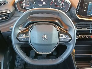 Peugeot 208 PureTech 100 1.2 |PDC|SHZ|LED| Active Pack 55.017 km 10.960 &euro; Höhenkirchen-Siegertsbrun 85635