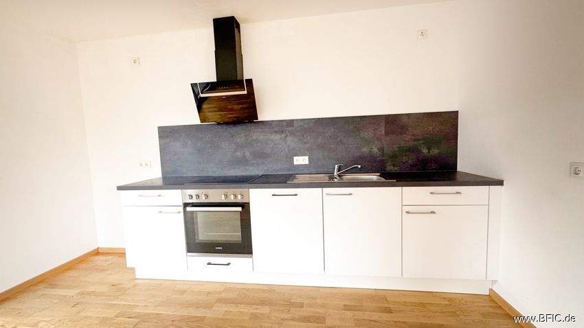 Etagenwohnung Fürstenfeldbruck - 3 Zimmer, 95 m&sup2;, 1.895&euro; | Angebot:25778462