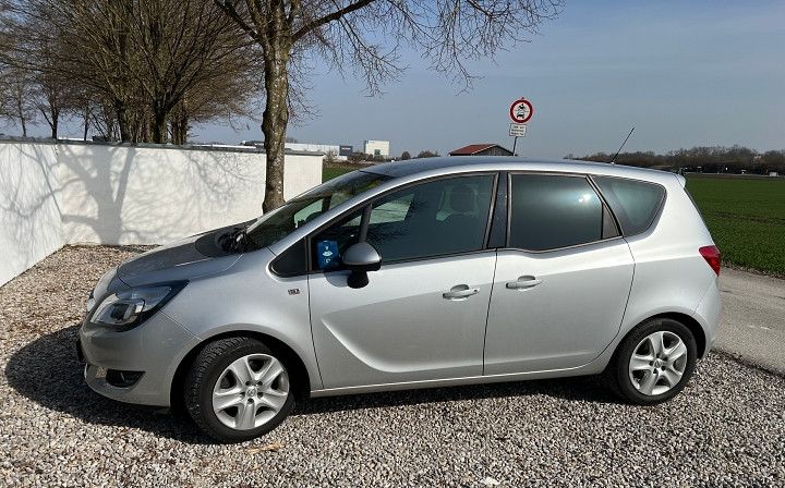 Opel Meriva 111.788 km 6.399 &euro; Neufahrn 85375