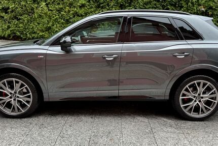 Audi Q3 4.000 km 38.980 € München 81827