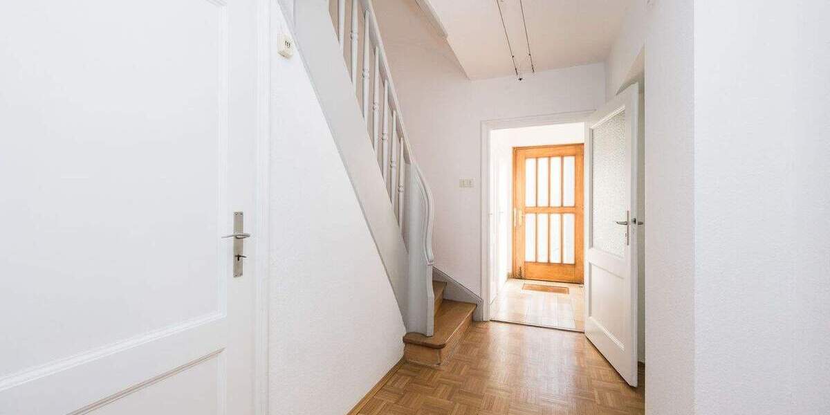 Reihenmittelhaus München Untergiesing-Harlaching - 5 Zimmer, 118 m&sup2;, 1.100.000&euro; | Angebot:25240790