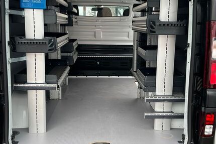 Renault Trafic 44.958 km 18.990 &euro; München 81825