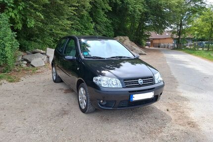Fiat Punto 85.000 km 2.300 &euro; Kranzberg 85402
