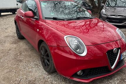 Alfa Romeo MiTo 101.345 km 3.999 &euro; München 81929
