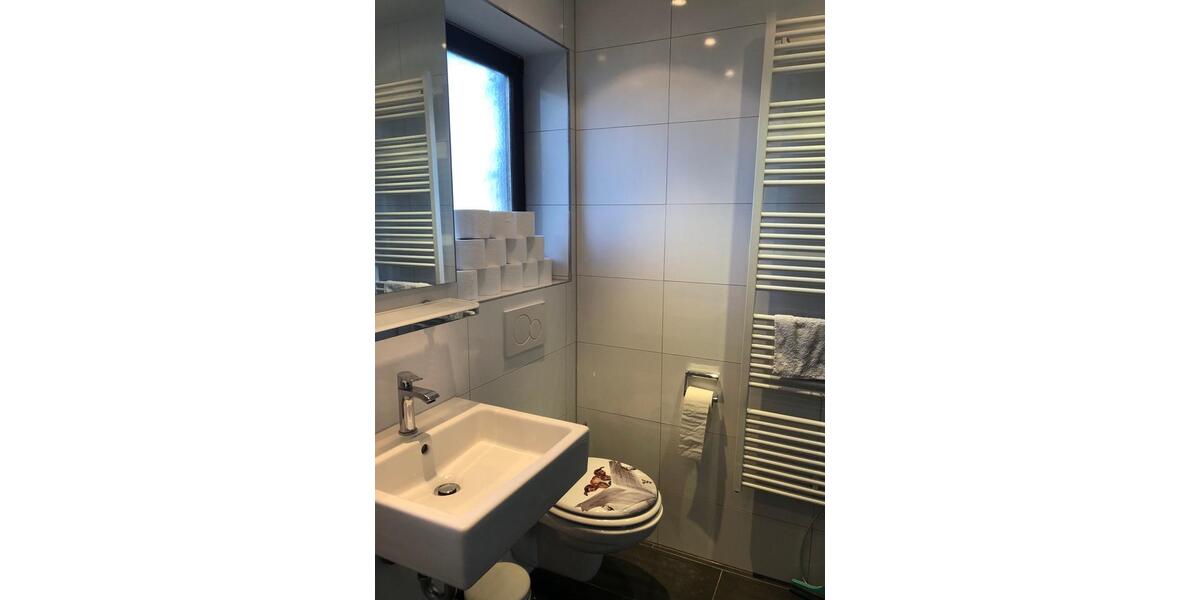 Etagenwohnung Grünwald - 1 Zimmer, 14 m&sup2;, 875&euro; | Angebot:25839178