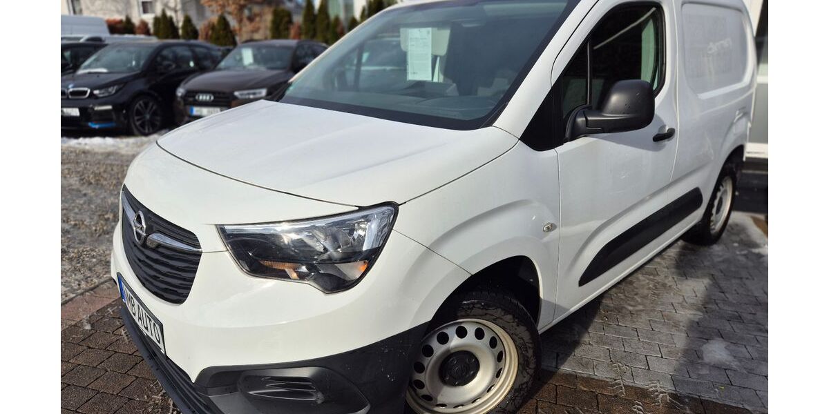 Opel Combo 71.200 km 9.990 &euro; München 81247