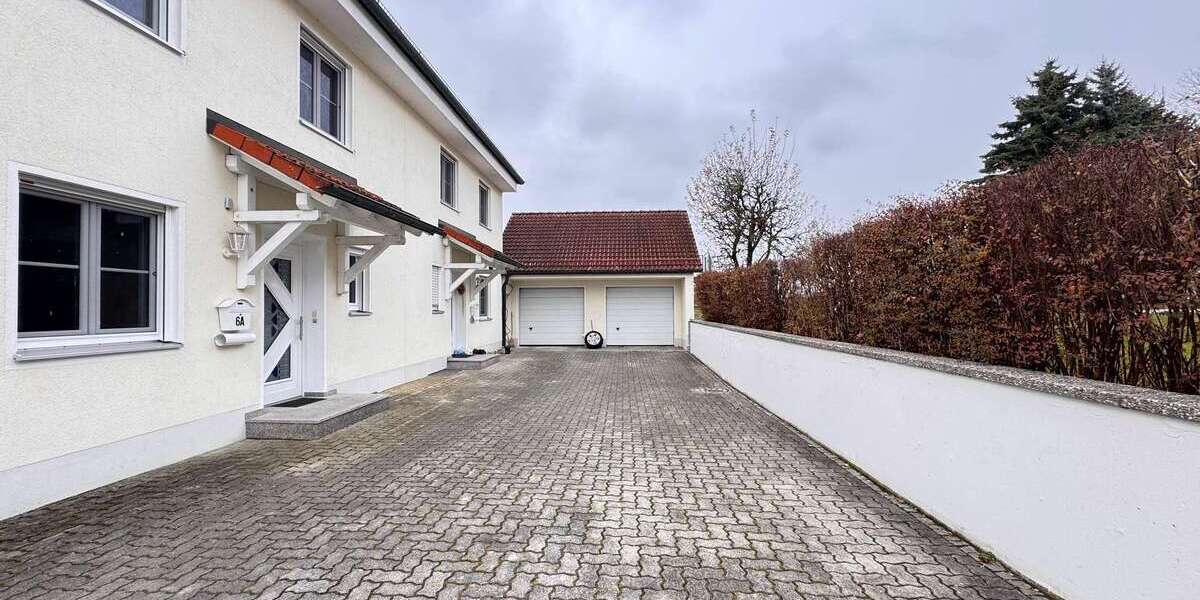 Haus zum Mieten in Röhrmoos 2.220 € 167 m² 5.5 zimmer