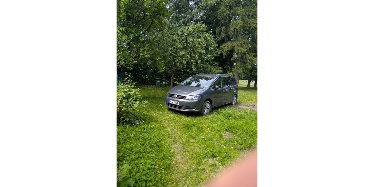 VW Sharan 122.000 km 21.000 &euro; Unterschleisheim 85716
