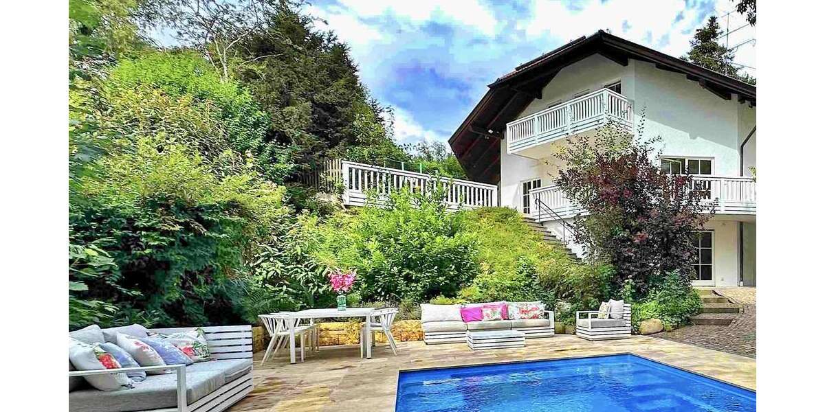 Haus zum Mieten in Berg 7.500 € 400 m² 8 zimmer